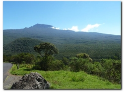 Vue sur le piton des neiges